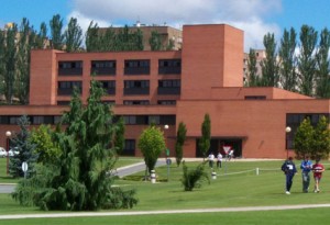 Colegio Mayor Mendaur. Pamplona-Iruña. (Navarra).