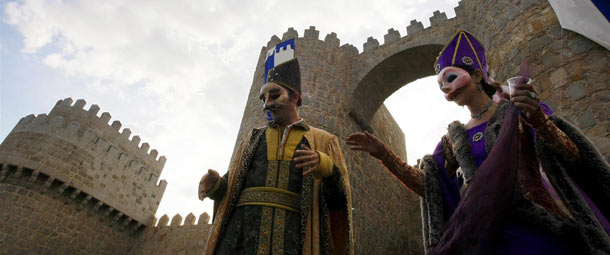 Guided and dramatised visits, a good way to discover Spain.